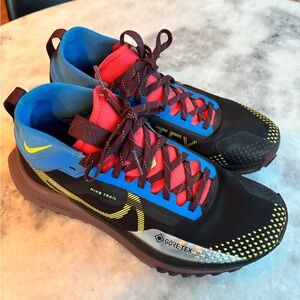 Women’s Nike Pegasus Trail Gore-Tex